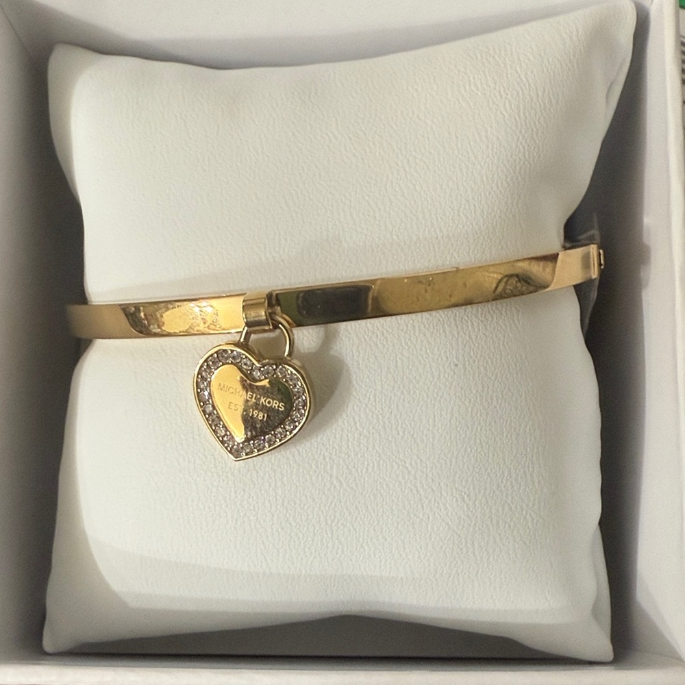Michael Kors Gold Heart Charm Bracelet